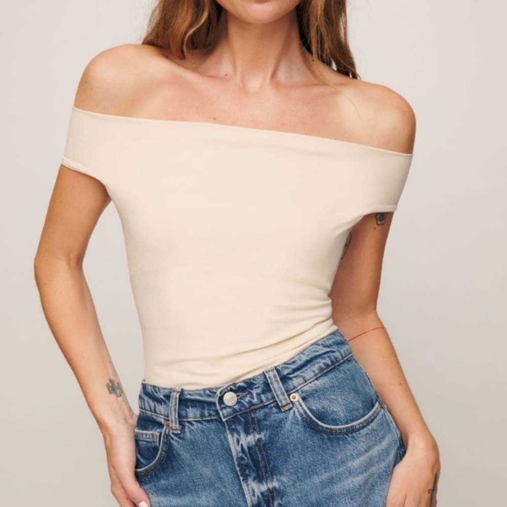 Reformation - Branson knit top in sugar